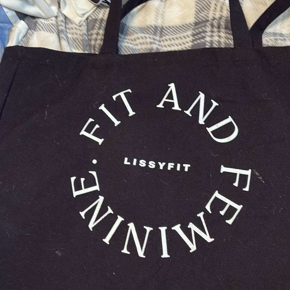 Black tote bag